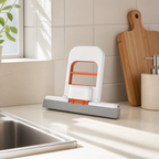 Squeezy - On kitchen countertop